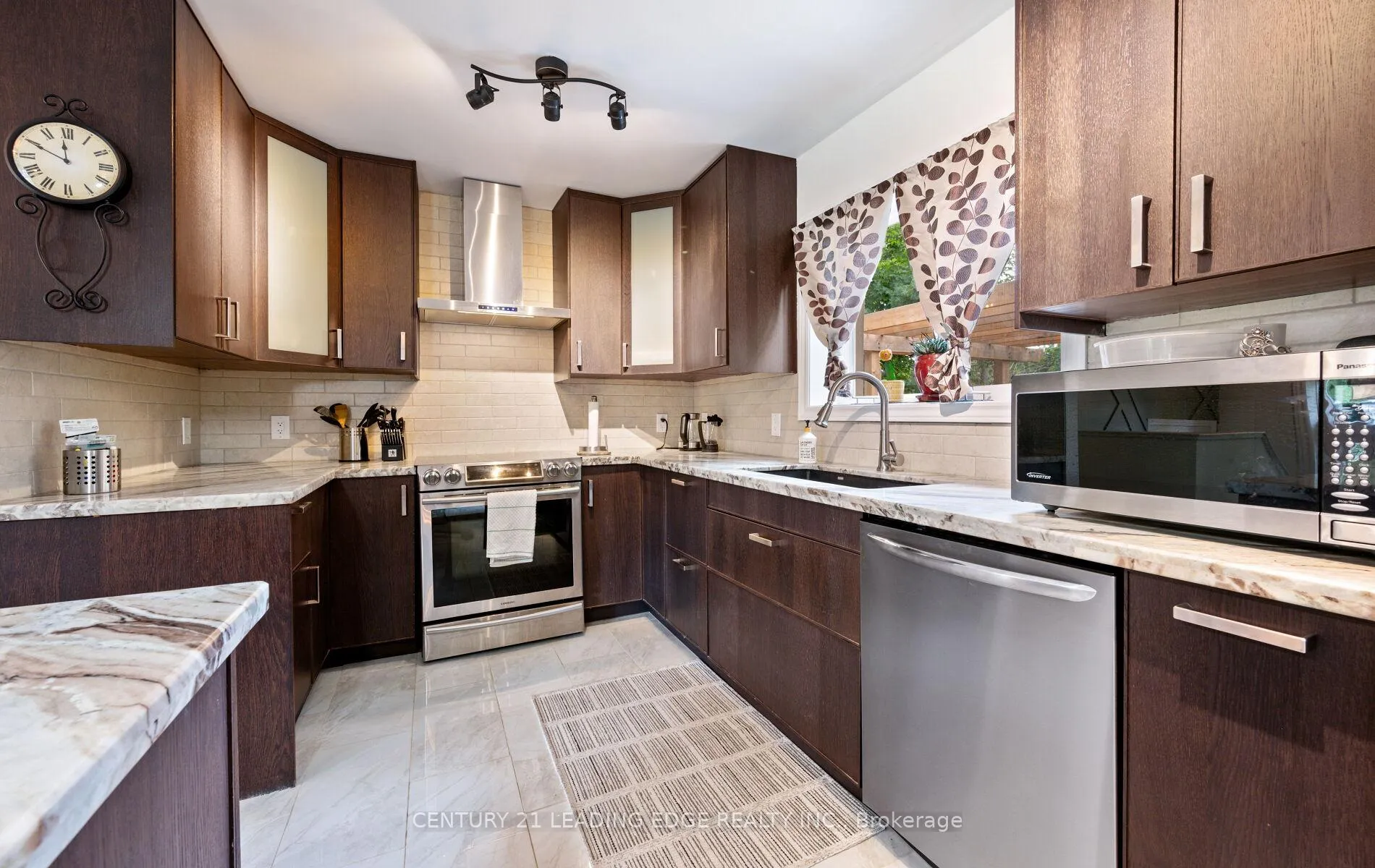 Photo 16 of 46 William Street, New Tecumseth, Alliston — HOMEH