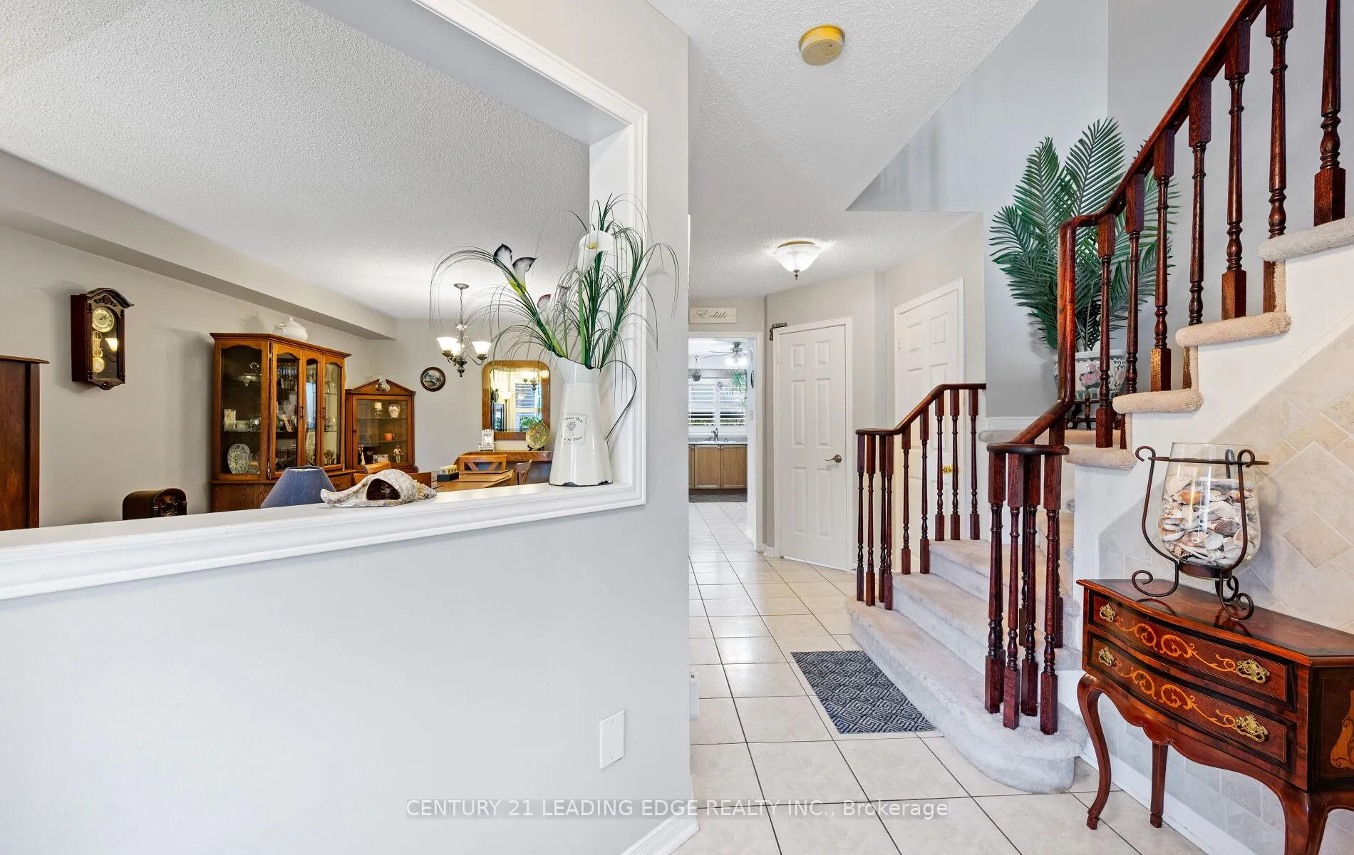 Photo 3 of 113 Frank Johnston Road, Caledon, Bolton West — HOMEH