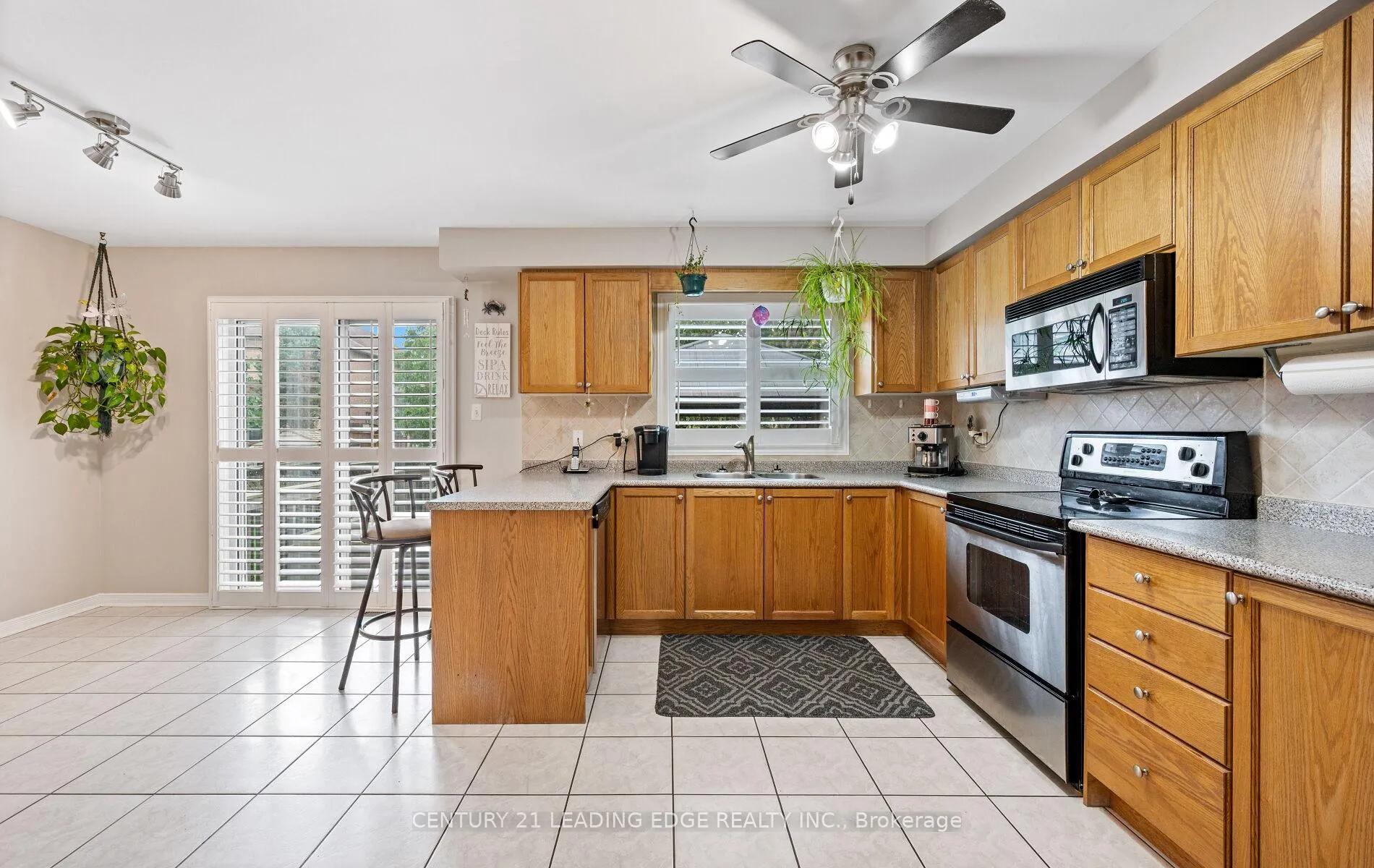 Photo 10 of 113 Frank Johnston Road, Caledon, Bolton West — HOMEH