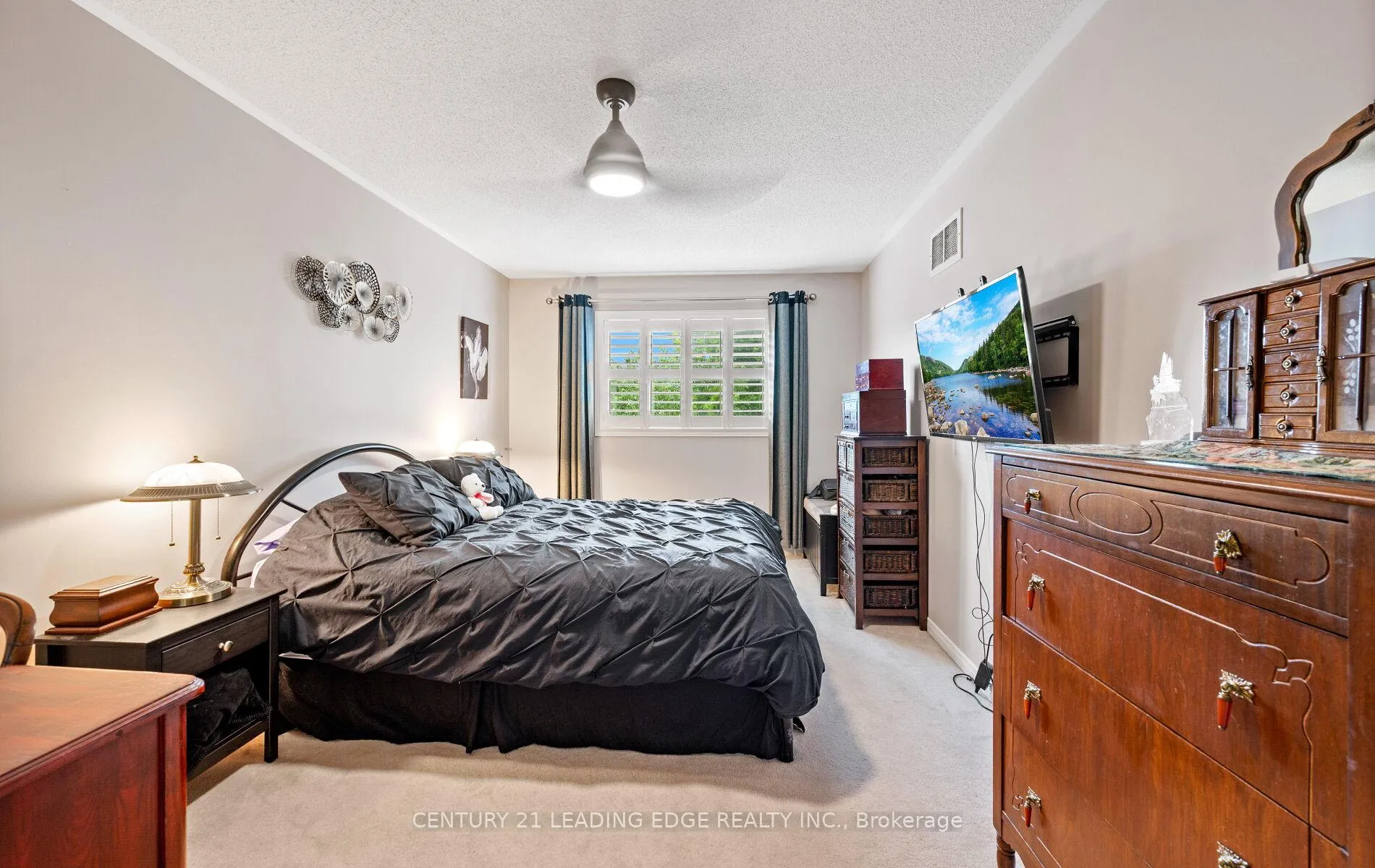 Photo 29 of 113 Frank Johnston Road, Caledon, Bolton West — HOMEH
