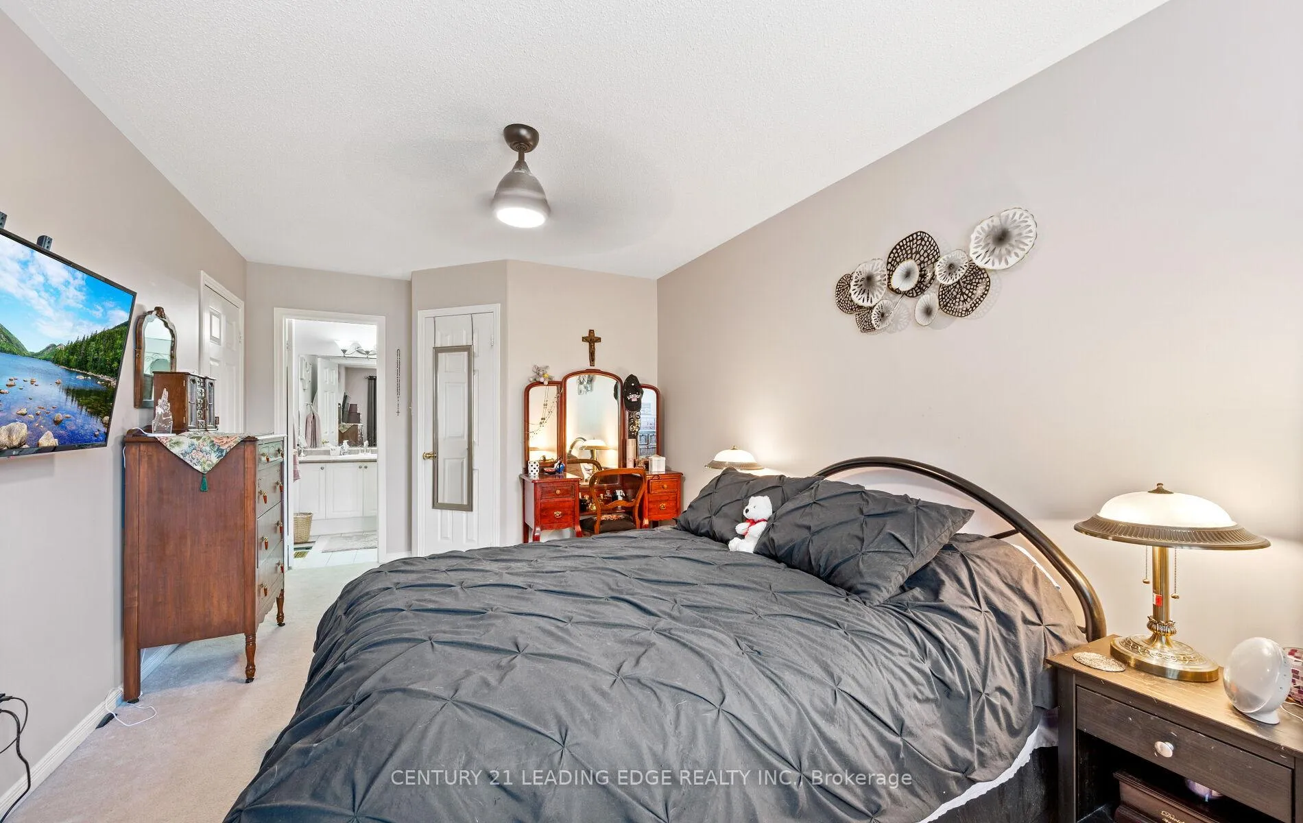 Photo 30 of 113 Frank Johnston Road, Caledon, Bolton West — HOMEH
