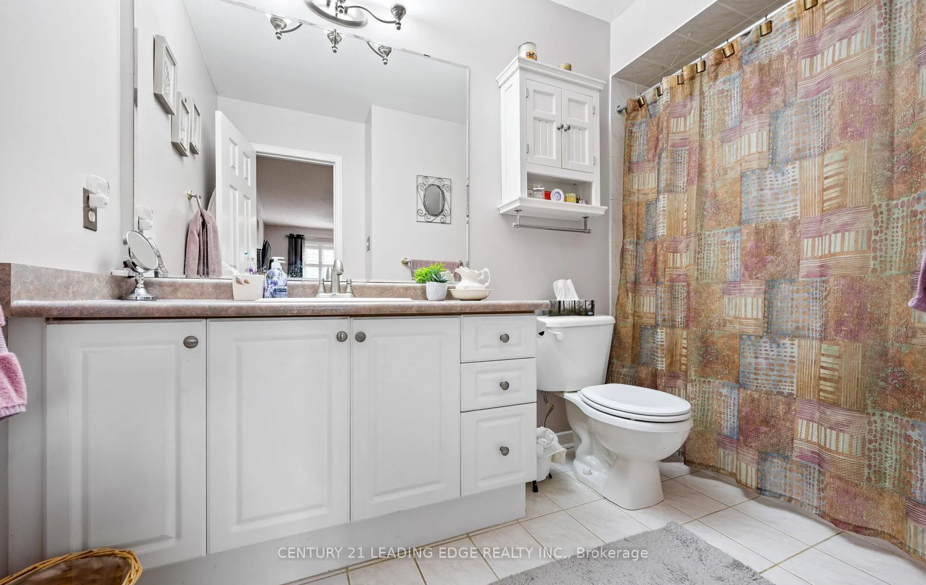 Photo 32 of 113 Frank Johnston Road, Caledon, Bolton West — HOMEH