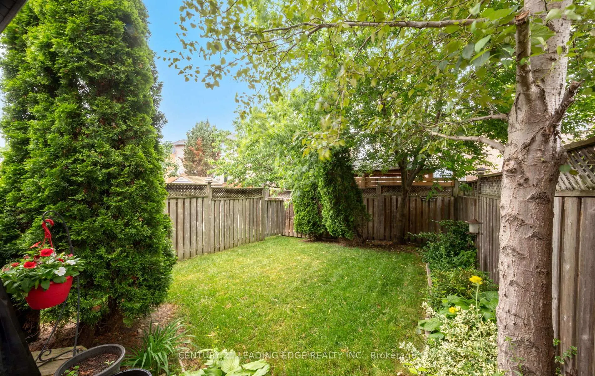 Photo 38 of 113 Frank Johnston Road, Caledon, Bolton West — HOMEH