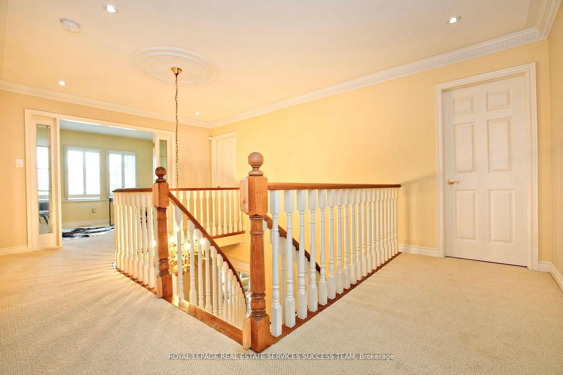 Photo 19 of 37 Heatherwood Crescent, Markham, Unionville — HOMEH