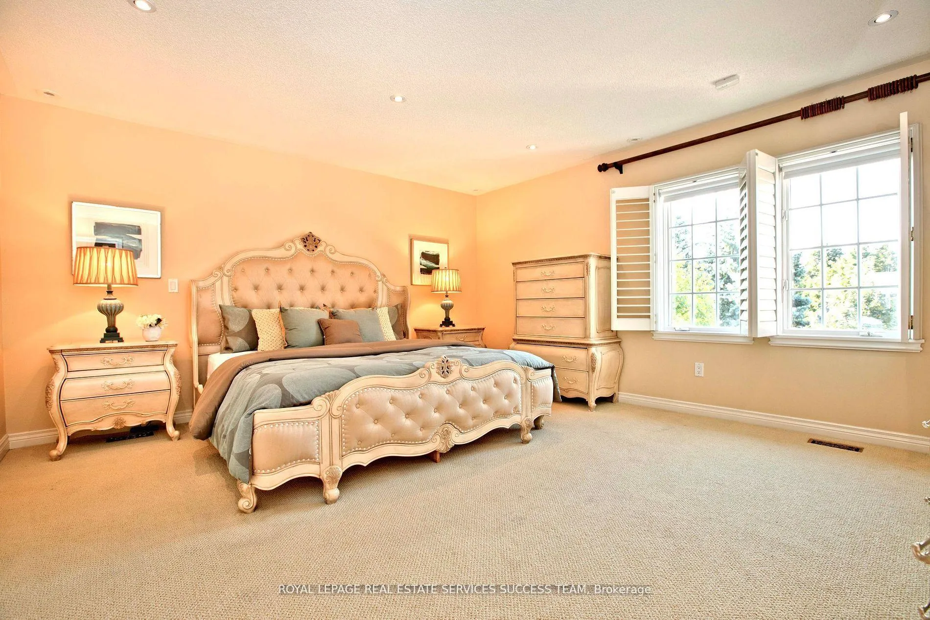 Photo 22 of 37 Heatherwood Crescent, Markham, Unionville — HOMEH