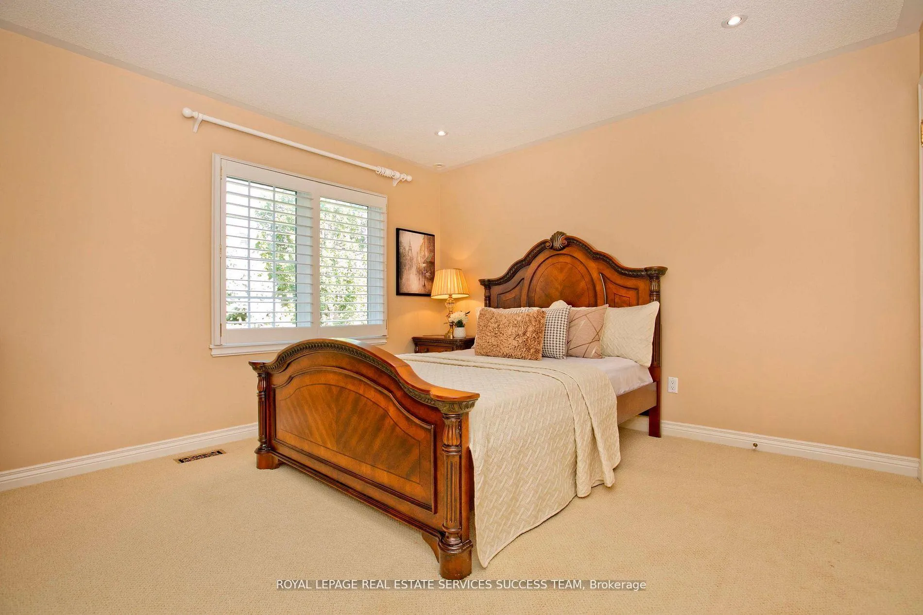 Photo 27 of 37 Heatherwood Crescent, Markham, Unionville — HOMEH