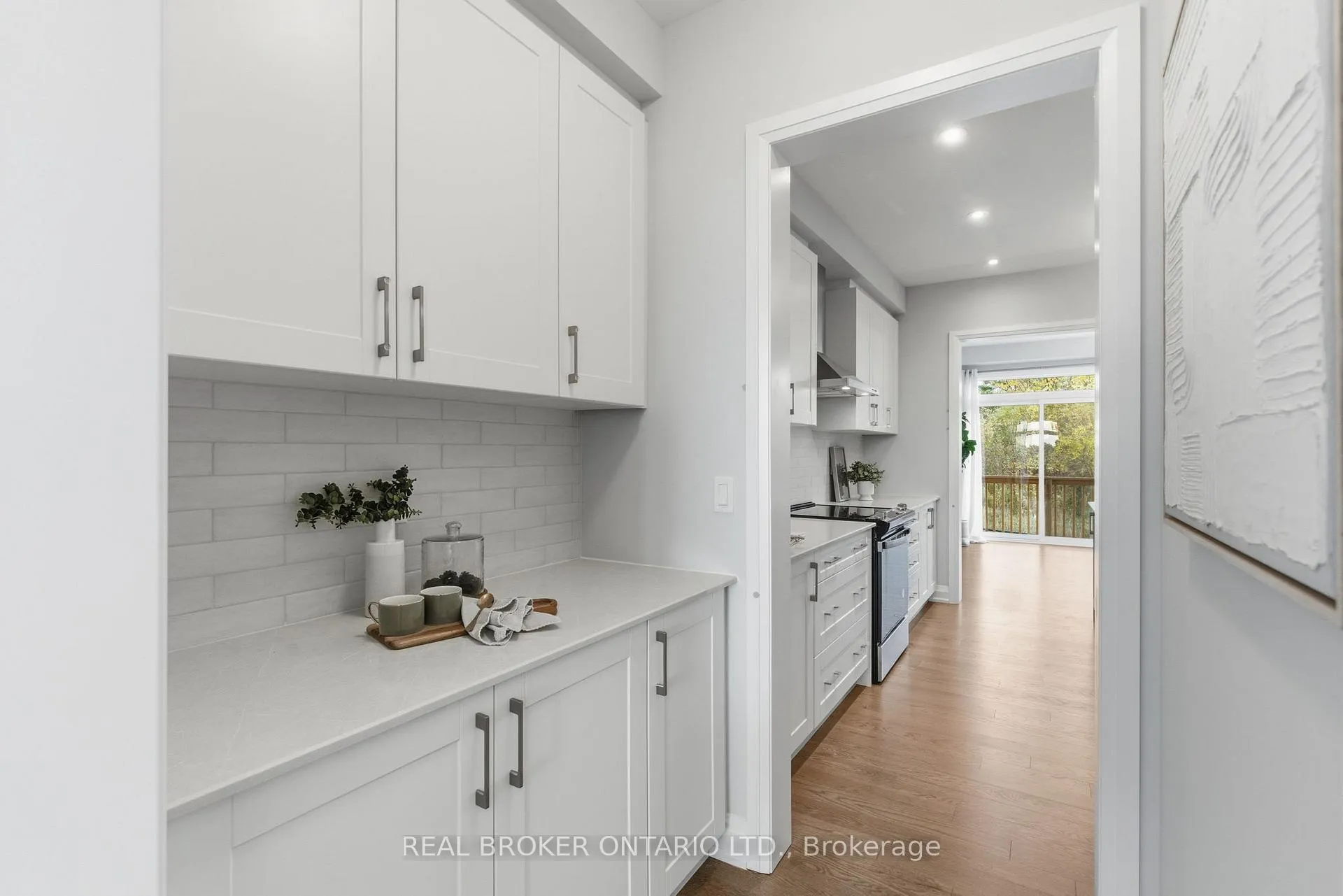 Photo 11 of 2825 Albatross Way, Pickering, Rural Pickering — HOMEH