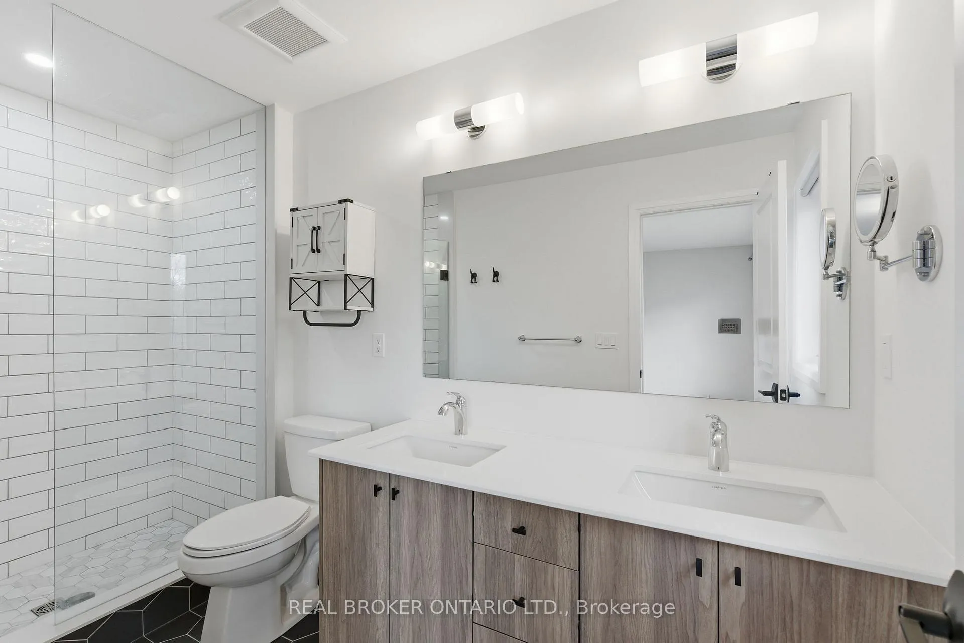 Photo 30 of 2825 Albatross Way, Pickering, Rural Pickering — HOMEH