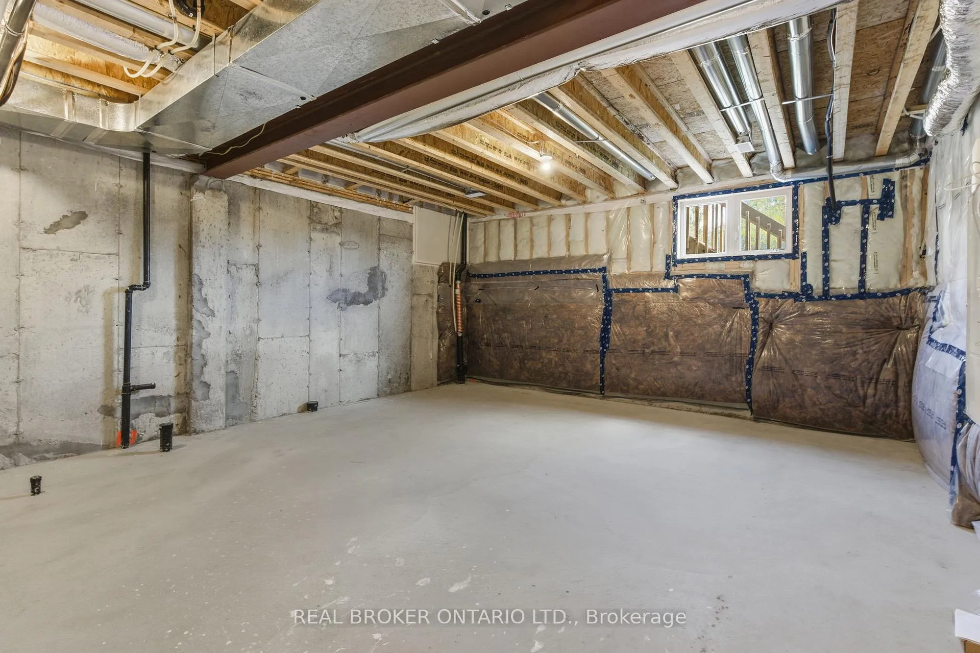 Photo 41 of 2825 Albatross Way, Pickering, Rural Pickering — HOMEH