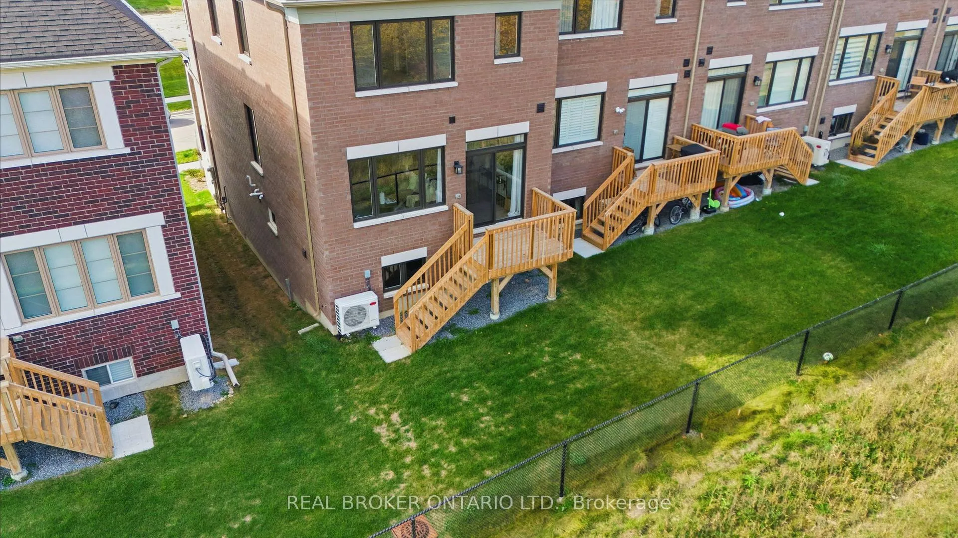 Photo 42 of 2825 Albatross Way, Pickering, Rural Pickering — HOMEH