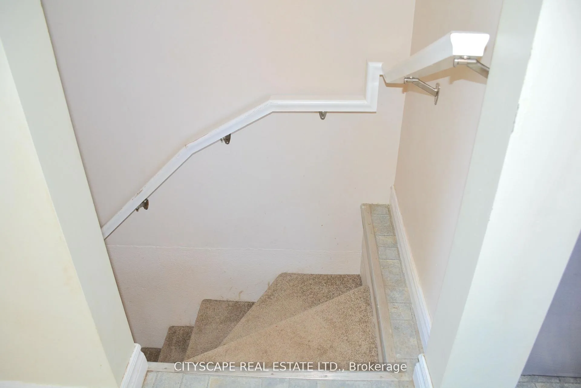 Photo 19 of 258 Lorne Avenue, Kitchener — HOMEH