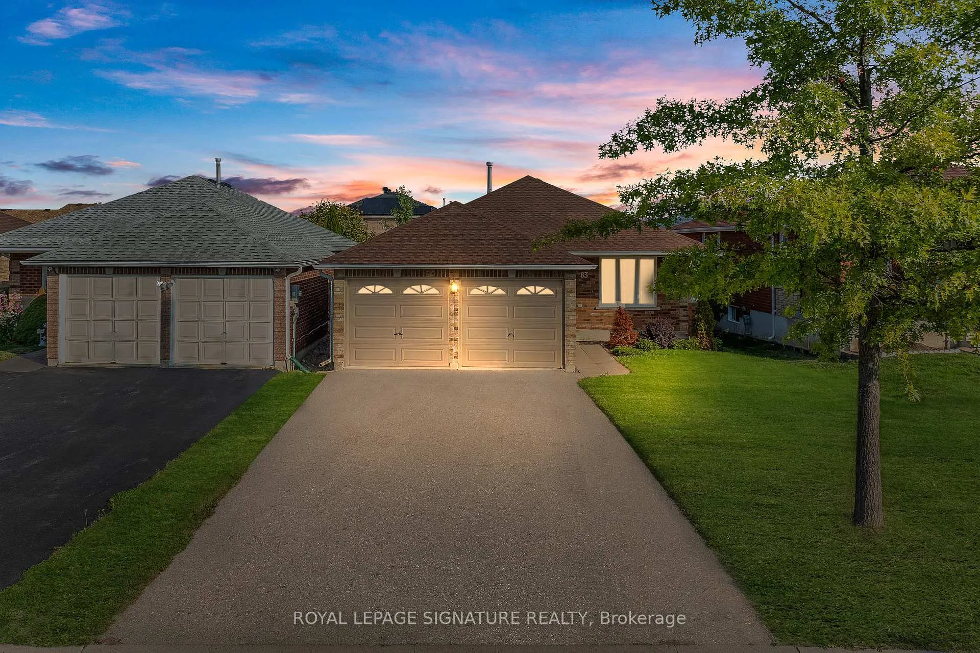 Photo 2 of 83 Sun King Crescent, Barrie, Innis-Shore — HOMEH