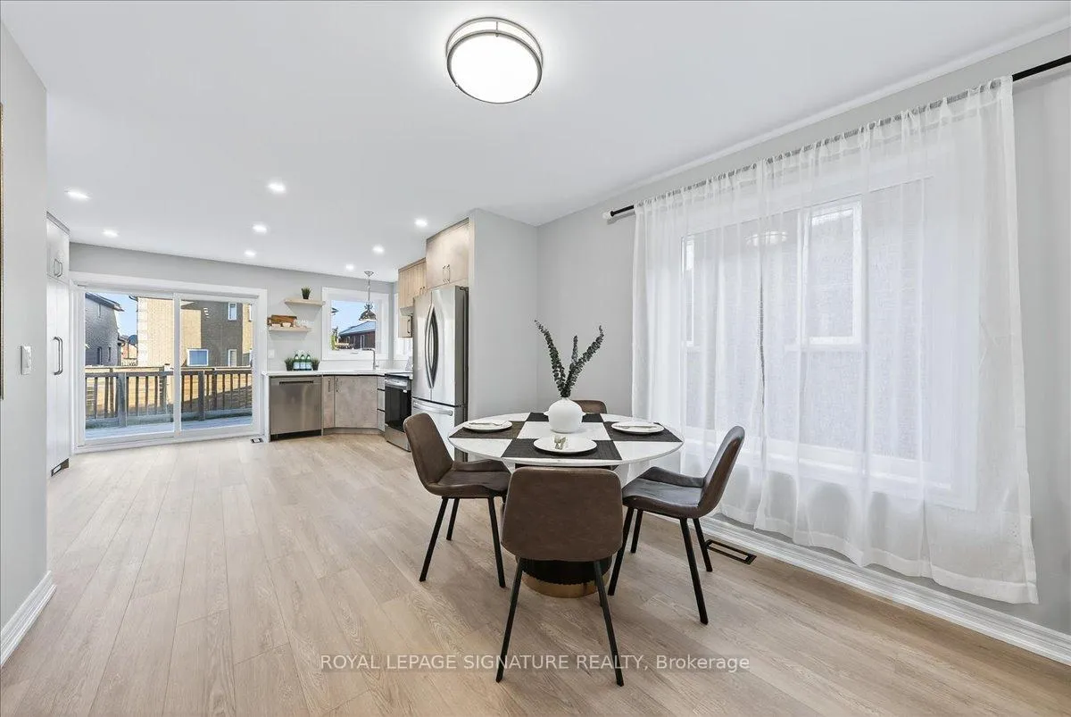 Photo 8 of 83 Sun King Crescent, Barrie, Innis-Shore — HOMEH