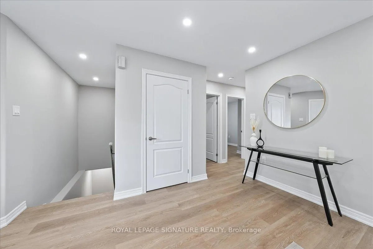 Photo 15 of 83 Sun King Crescent, Barrie, Innis-Shore — HOMEH