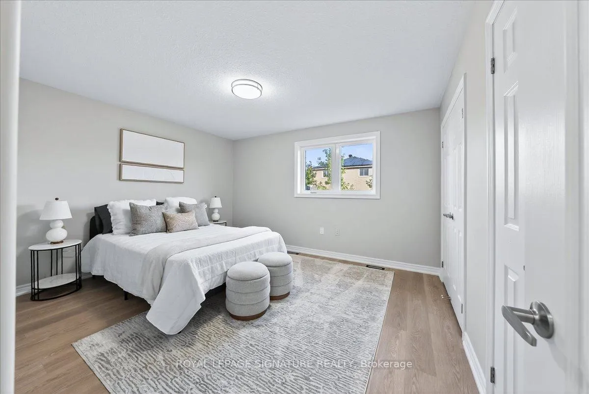 Photo 17 of 83 Sun King Crescent, Barrie, Innis-Shore — HOMEH