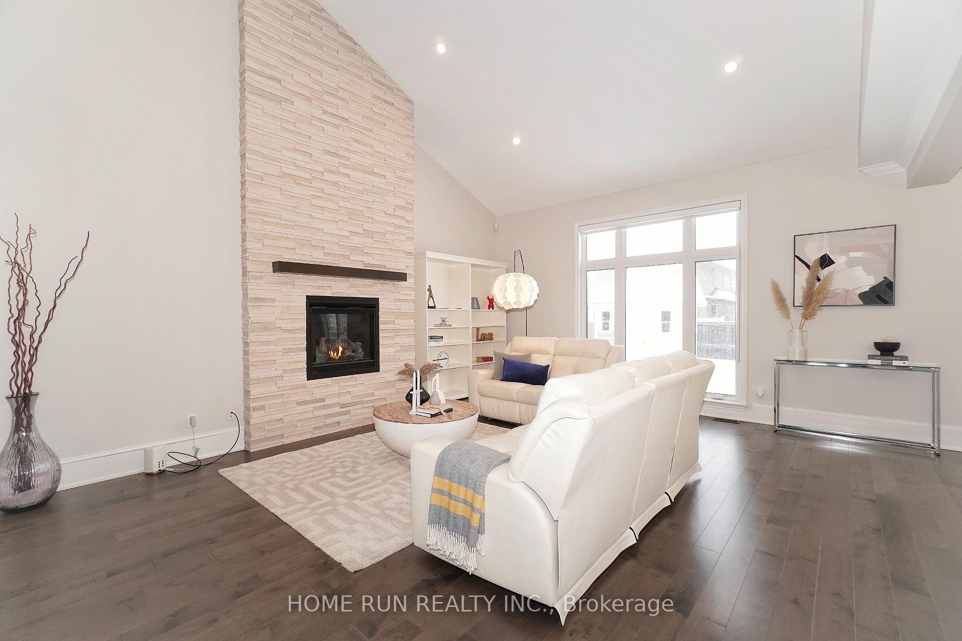 Photo 3 of 751 Bunchberry Way, Ottawa, Blossom Park/Kemp Park/Findlay Creek — HOMEH