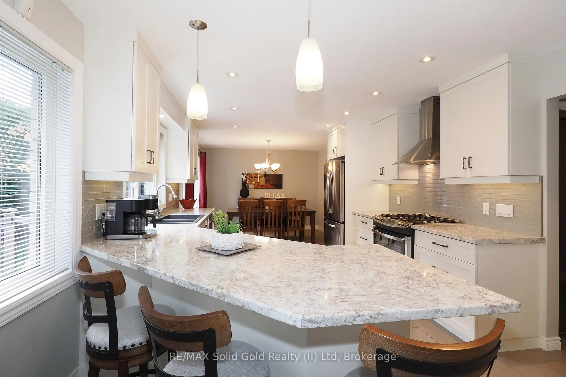 Photo 16 of 375 Crimson Drive, Waterloo — HOMEH