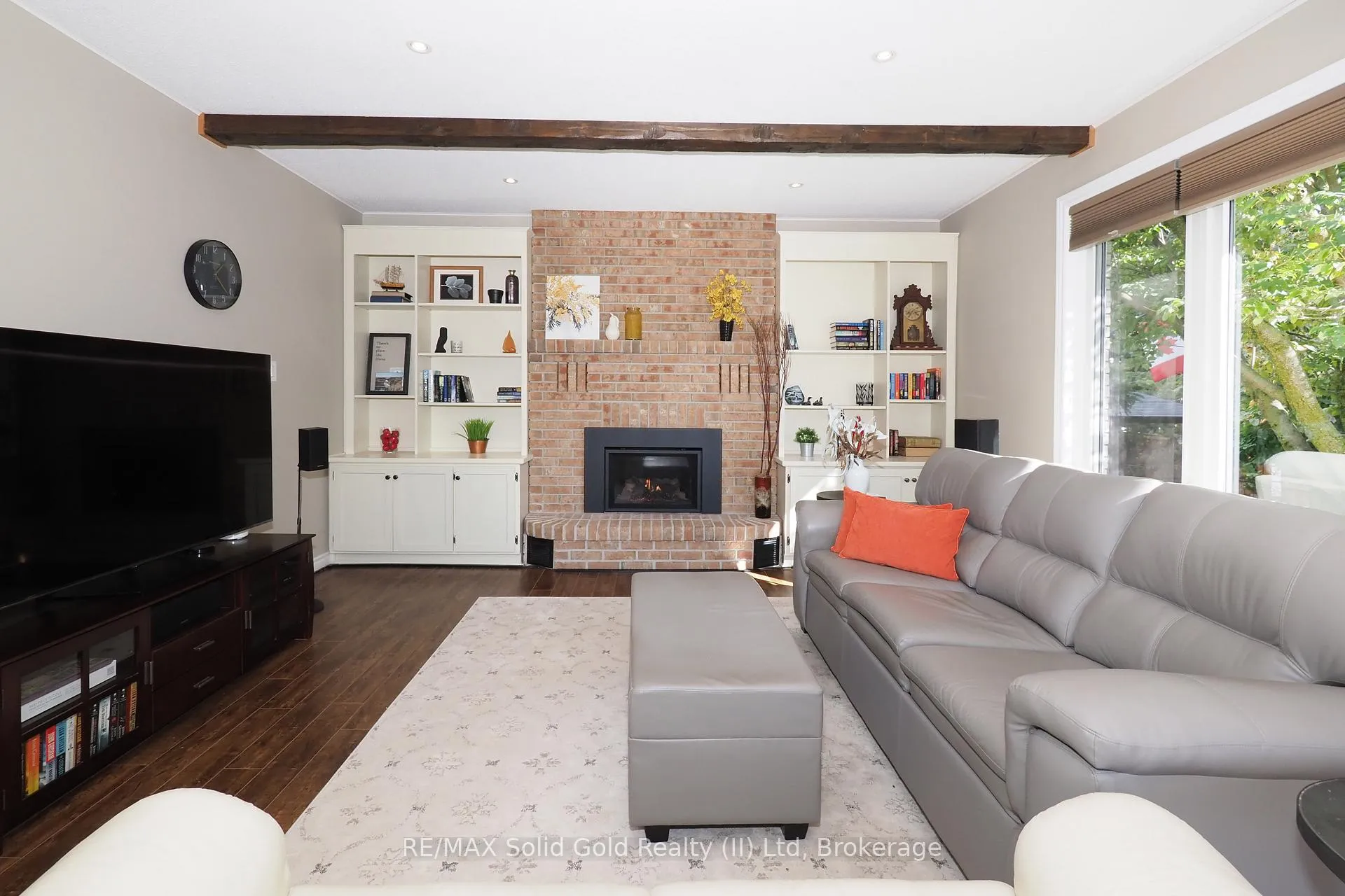 Photo 18 of 375 Crimson Drive, Waterloo — HOMEH