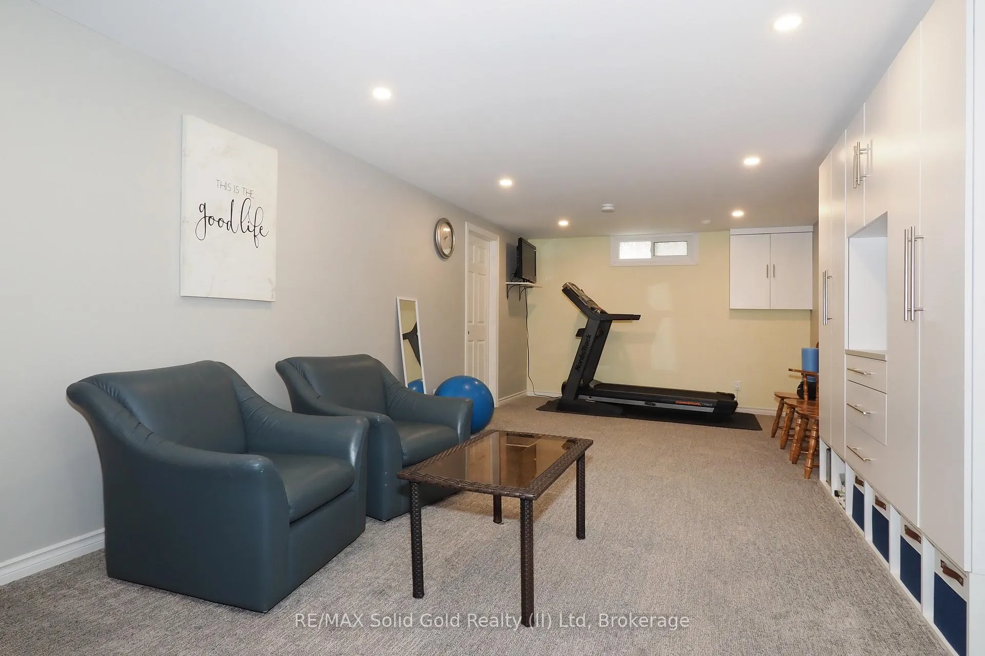 Photo 31 of 375 Crimson Drive, Waterloo — HOMEH