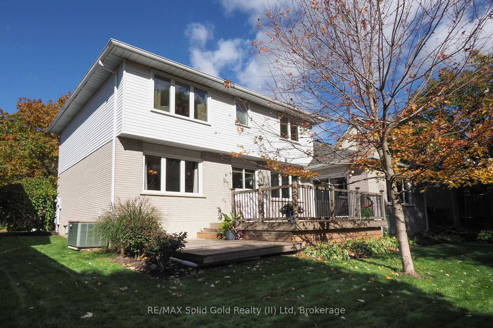Photo 34 of 375 Crimson Drive, Waterloo — HOMEH