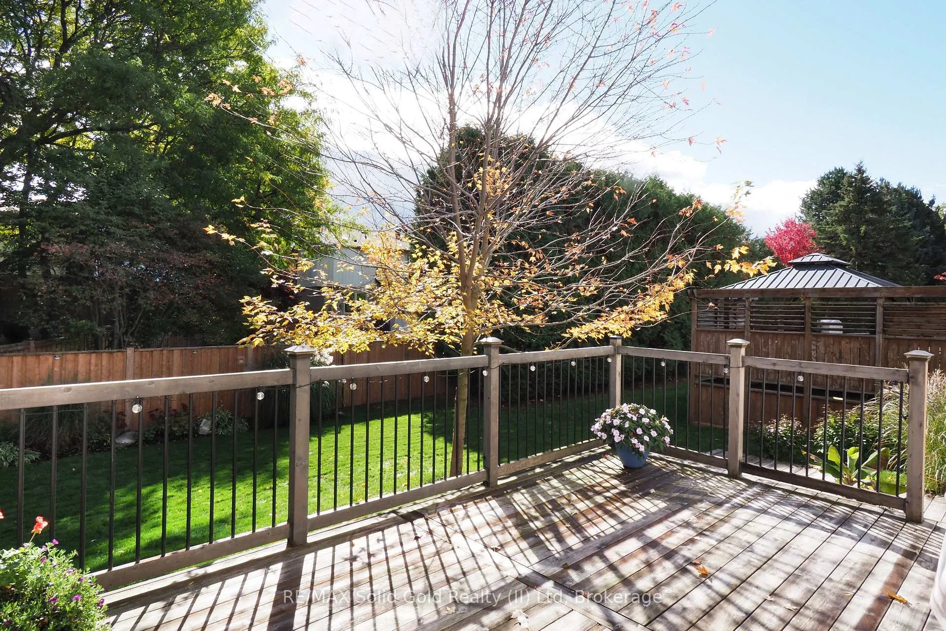 Photo 35 of 375 Crimson Drive, Waterloo — HOMEH
