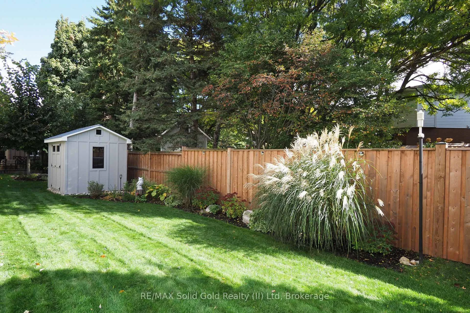 Photo 41 of 375 Crimson Drive, Waterloo — HOMEH