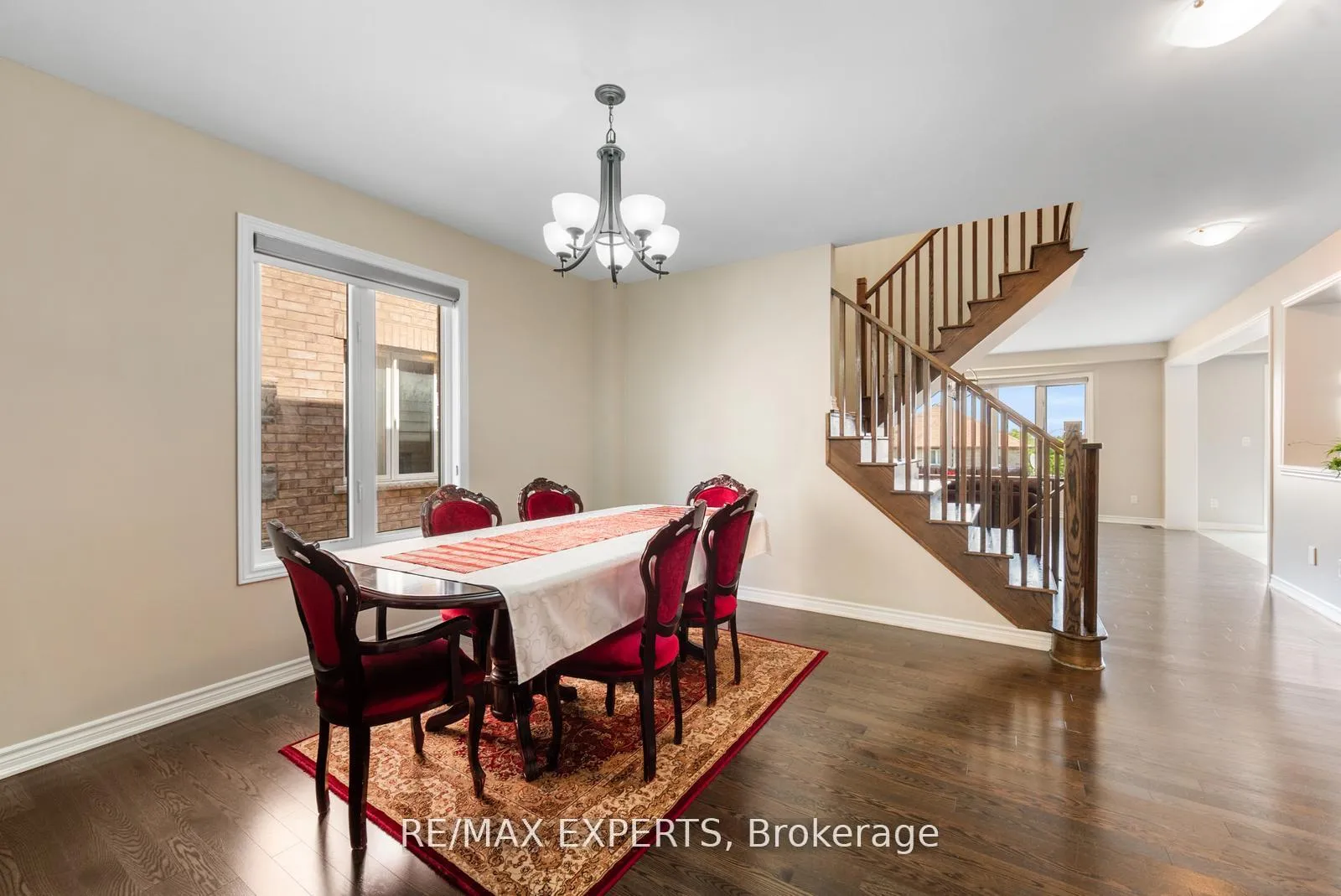 Photo 8 of 2144 Dale Road, Innisfil, Alcona — HOMEH
