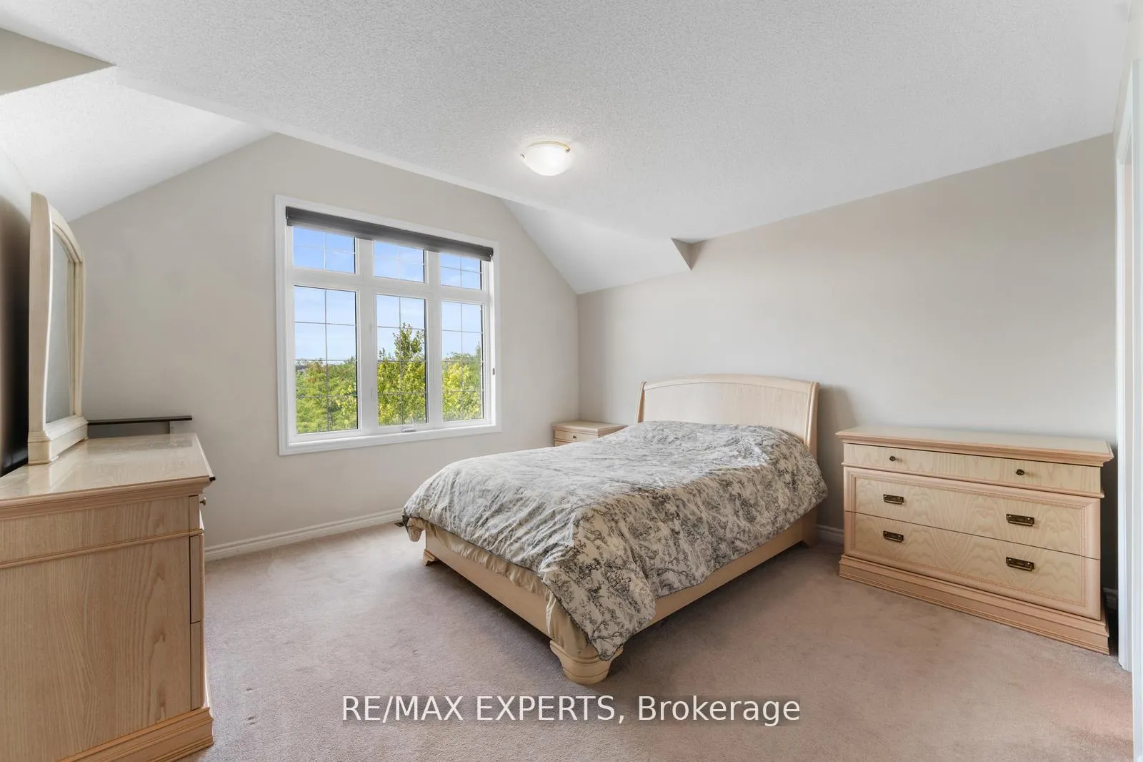 Photo 28 of 2144 Dale Road, Innisfil, Alcona — HOMEH