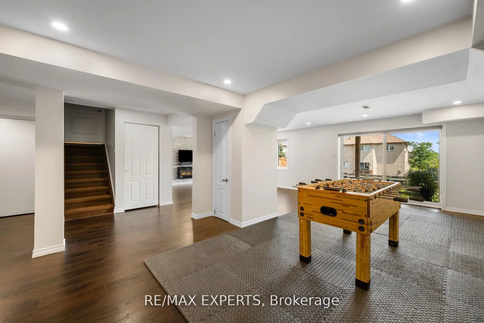 Photo 33 of 2144 Dale Road, Innisfil, Alcona — HOMEH