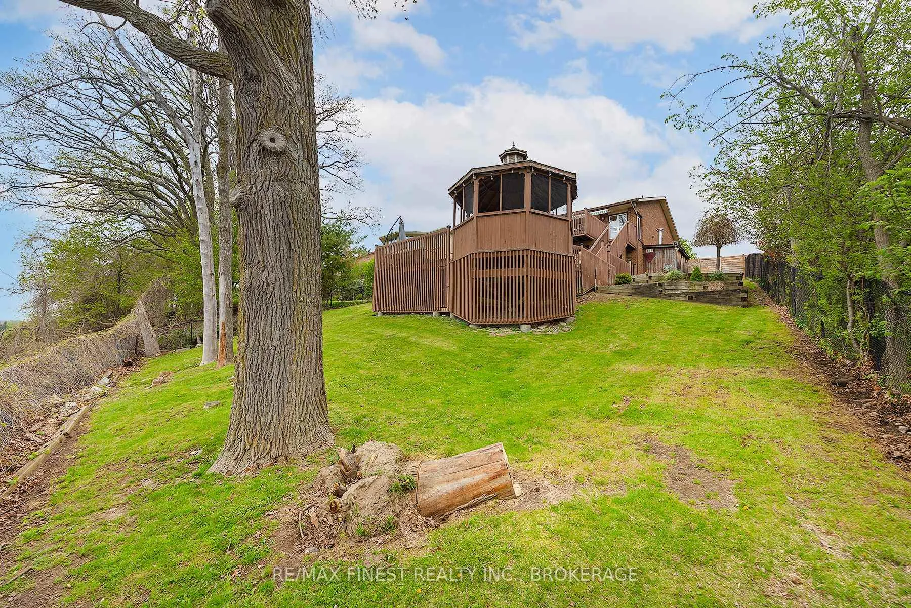 Photo 49 of 593 Forest Hill Drive, Kingston, South of Taylor-Kidd Blvd — HOMEH