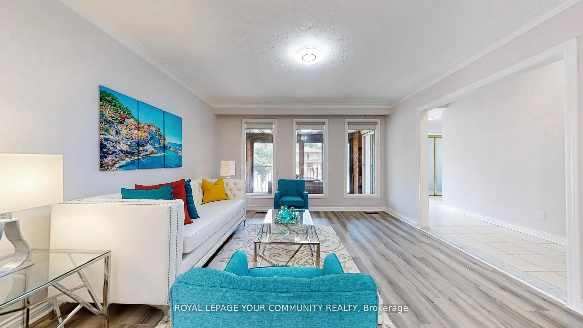 Photo 6 of 731 Glencairn Avenue, Toronto, Englemount-Lawrence — HOMEH