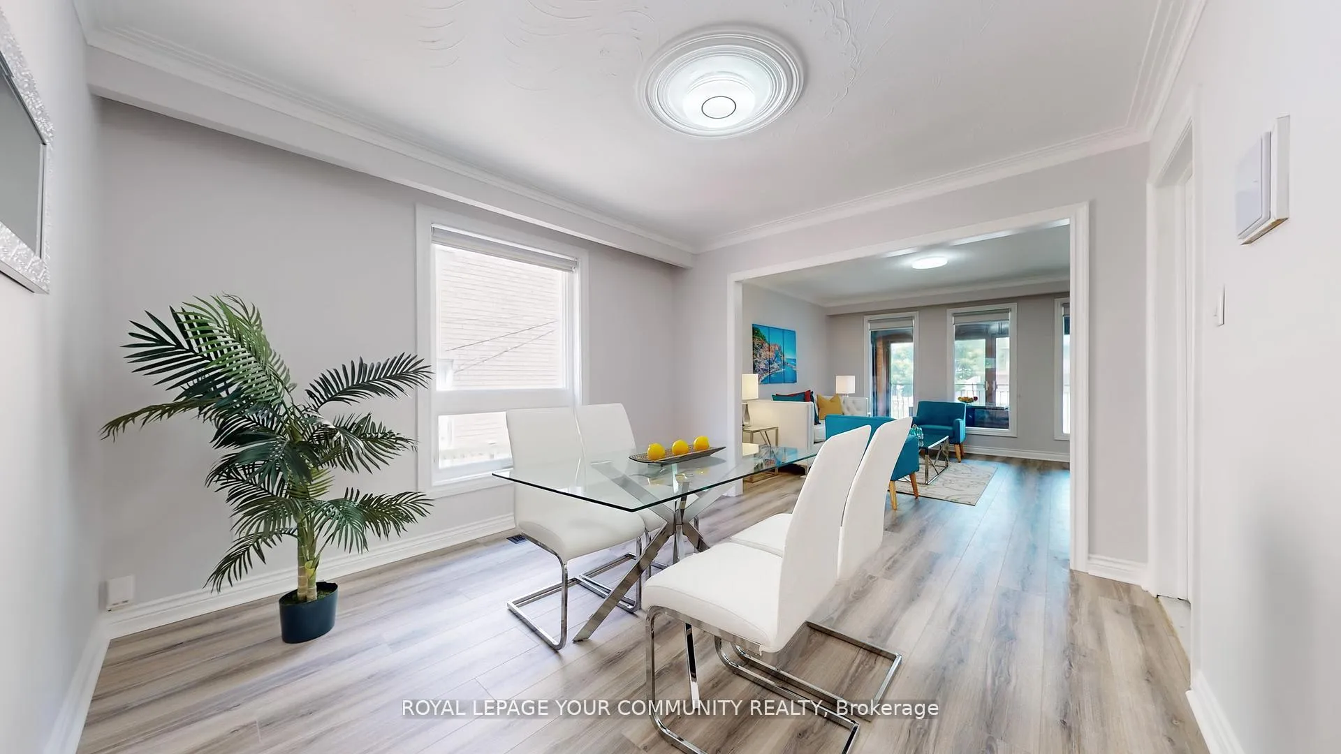 Photo 16 of 731 Glencairn Avenue, Toronto, Englemount-Lawrence — HOMEH
