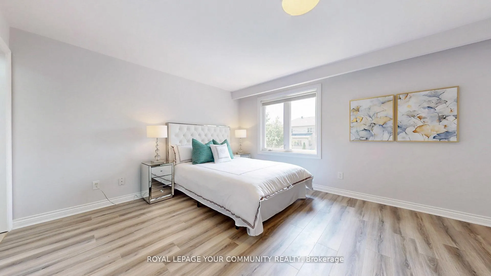 Photo 17 of 731 Glencairn Avenue, Toronto, Englemount-Lawrence — HOMEH