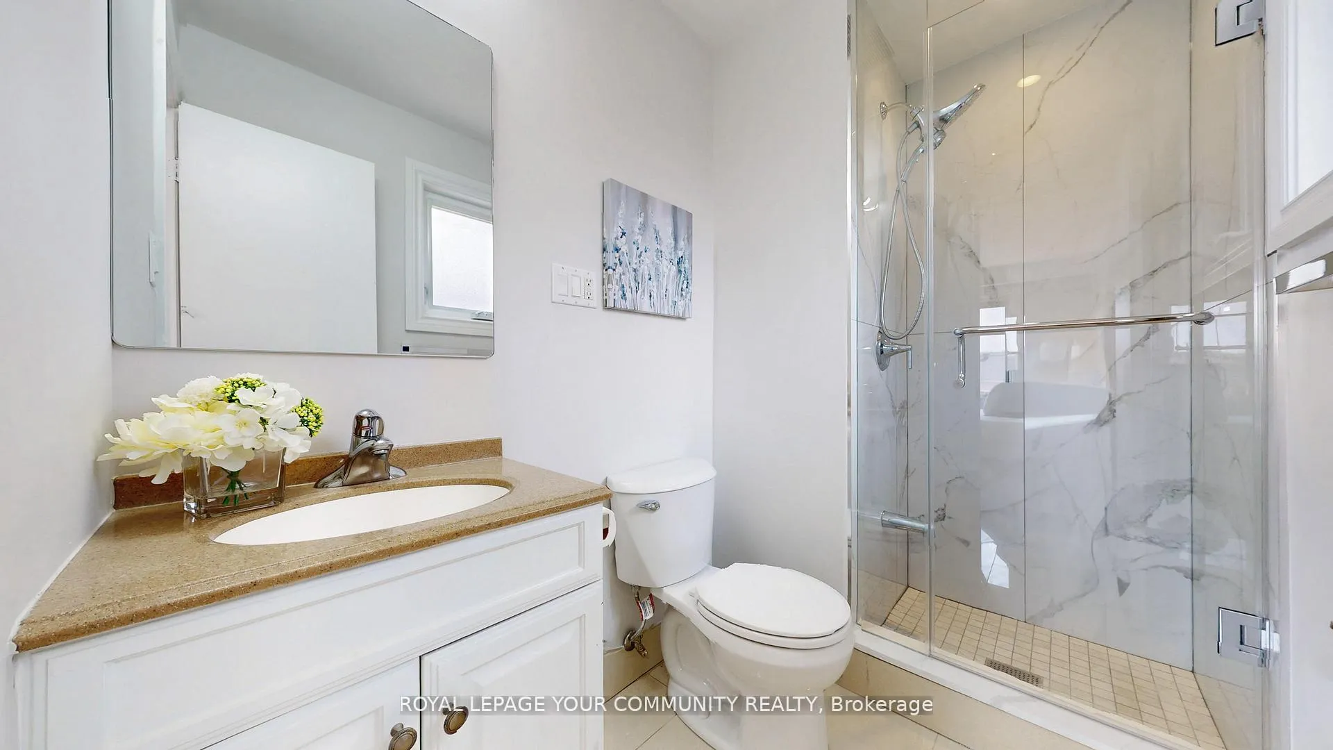 Photo 19 of 731 Glencairn Avenue, Toronto, Englemount-Lawrence — HOMEH