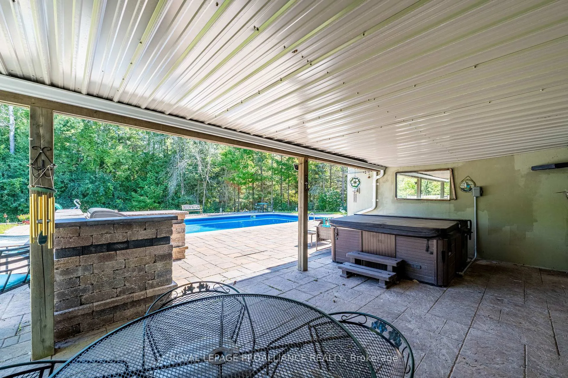 Photo 10 of 2331 Division Street N, Cobourg — HOMEH