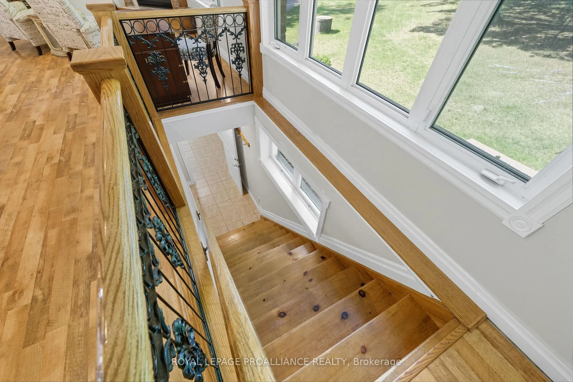Photo 24 of 2331 Division Street N, Cobourg — HOMEH