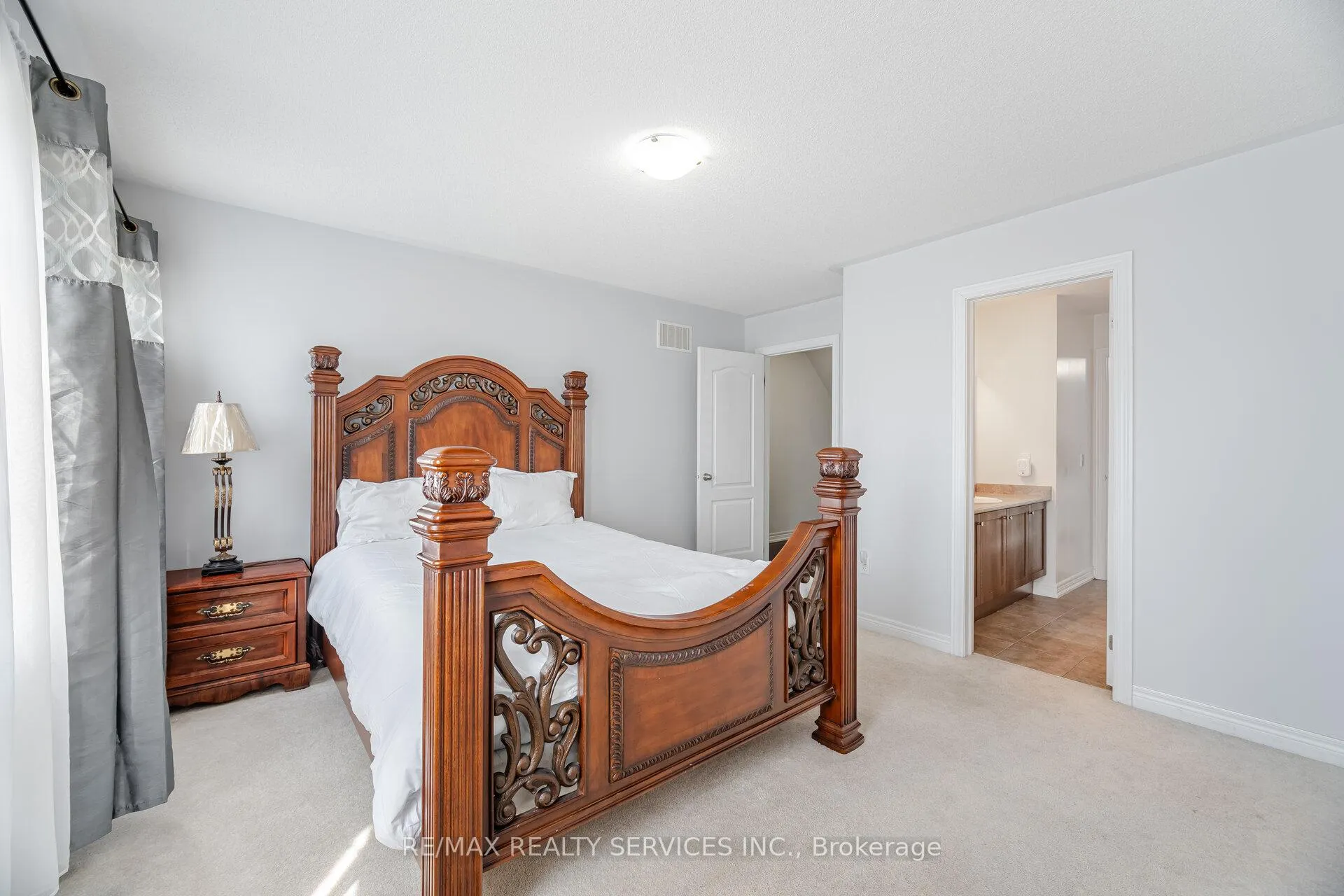 Photo 28 of 210 Learmont Avenue, Caledon, Rural Caledon — HOMEH