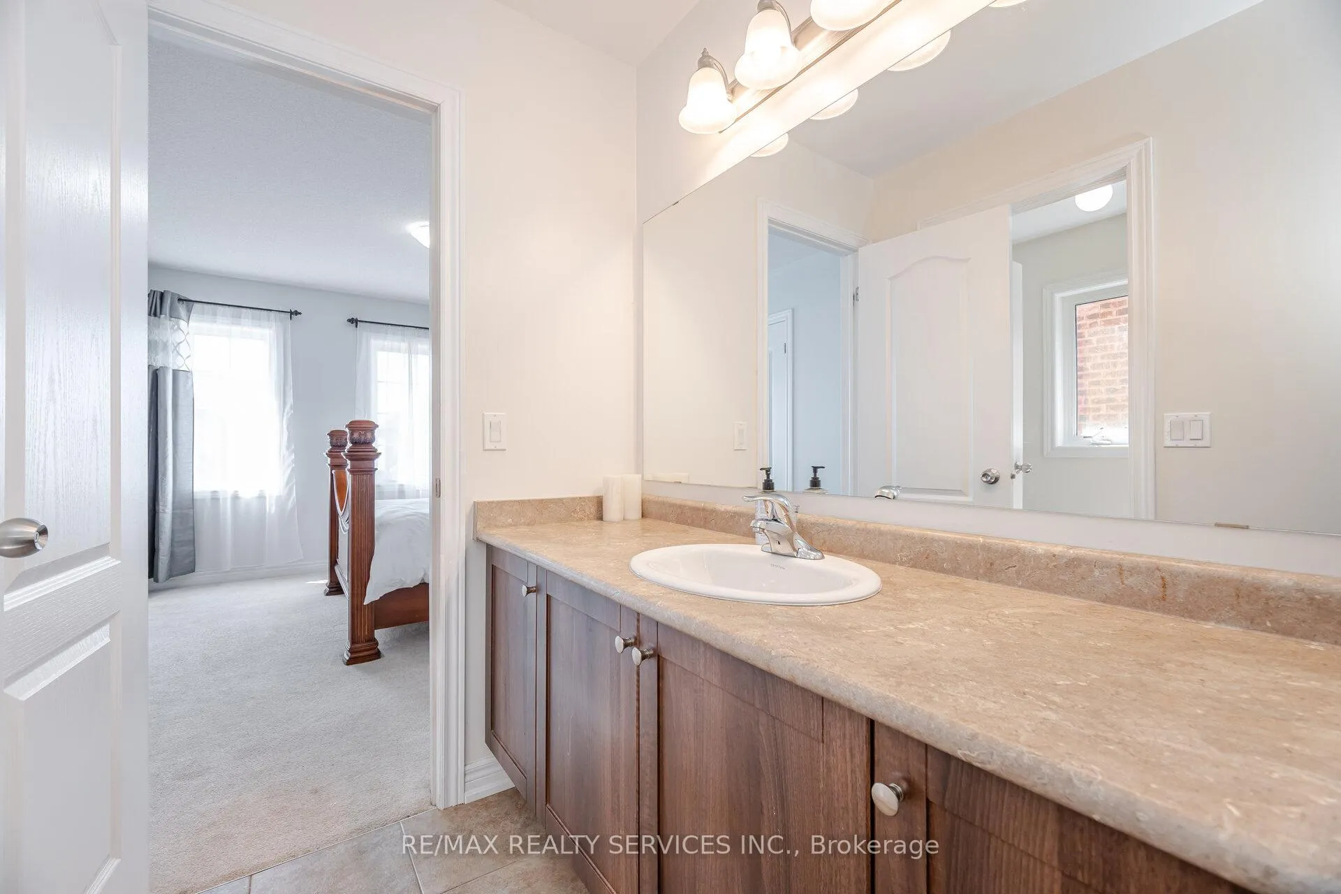 Photo 29 of 210 Learmont Avenue, Caledon, Rural Caledon — HOMEH