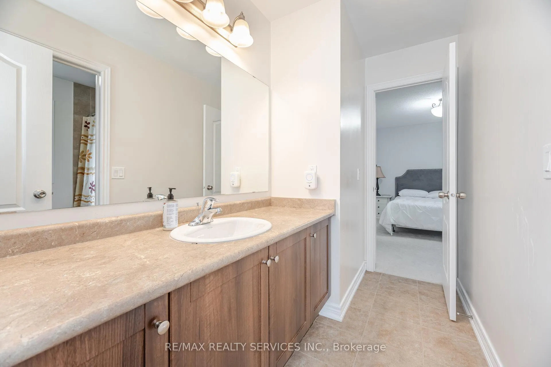 Photo 31 of 210 Learmont Avenue, Caledon, Rural Caledon — HOMEH