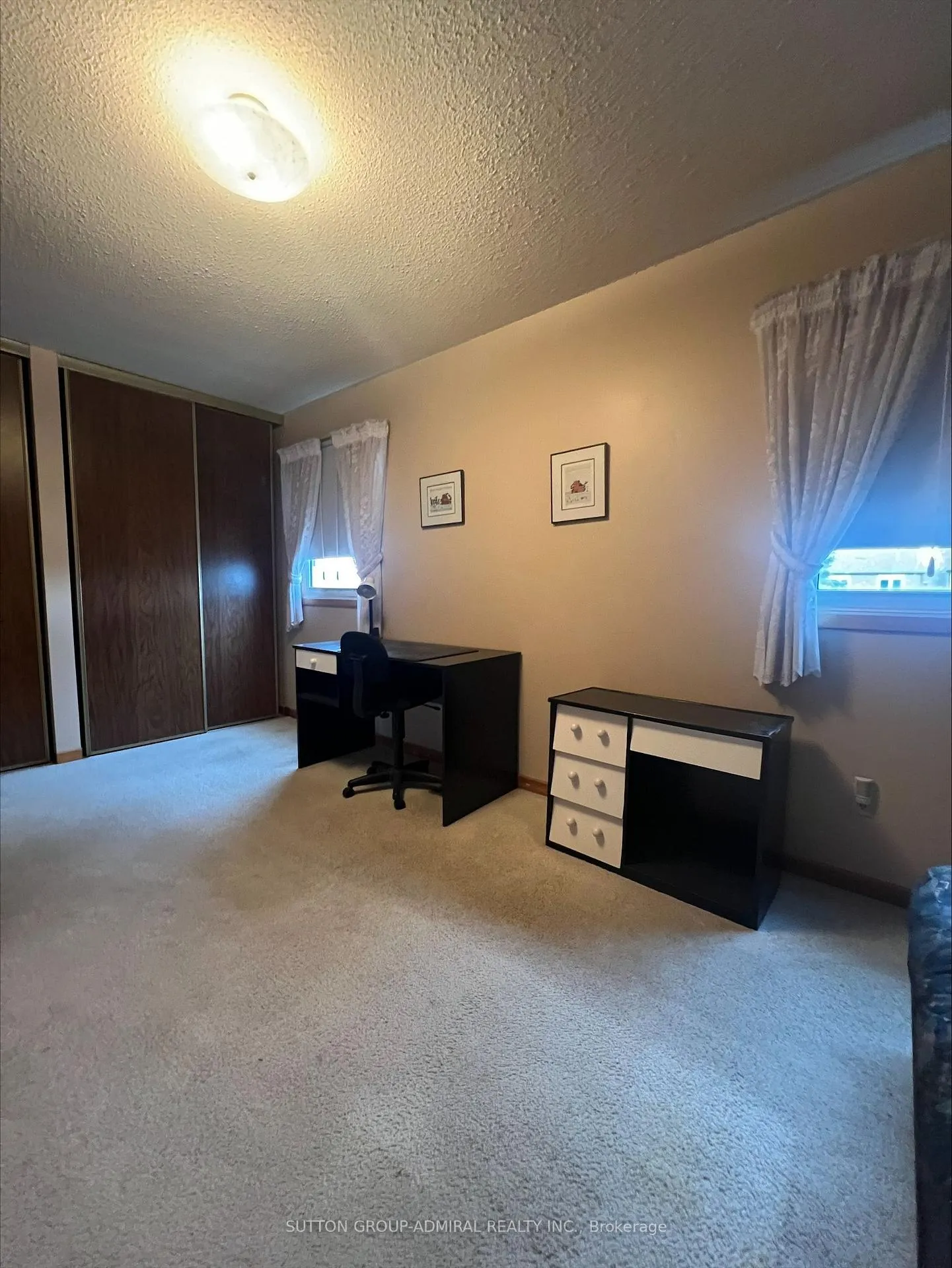 Photo 6 of 14 Prairie Dunes Place, Vaughan, Glen Shields — HOMEH