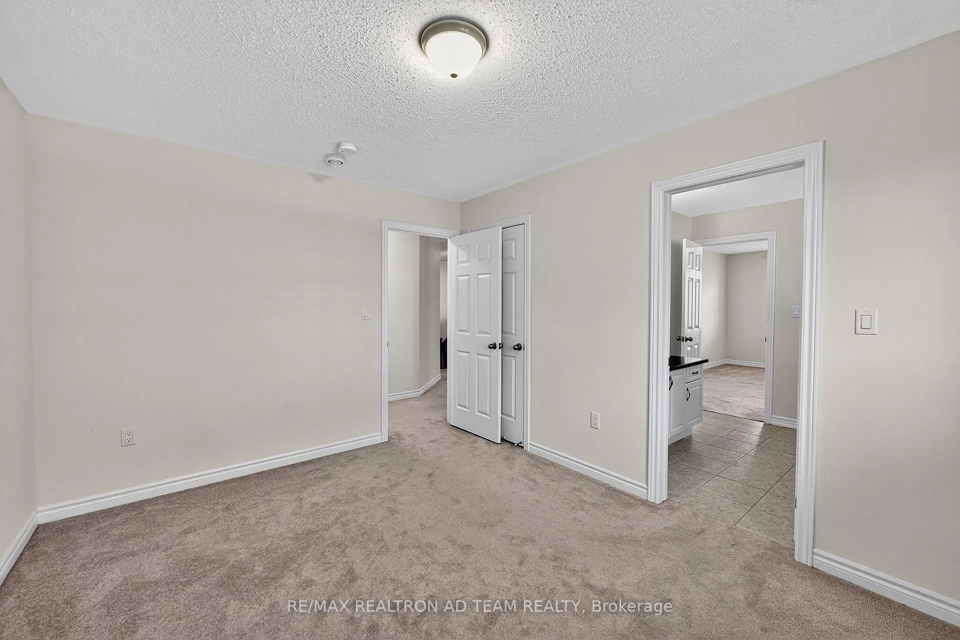 Photo 27 of 11 Kilpatrick Court, Clarington, Bowmanville — HOMEH