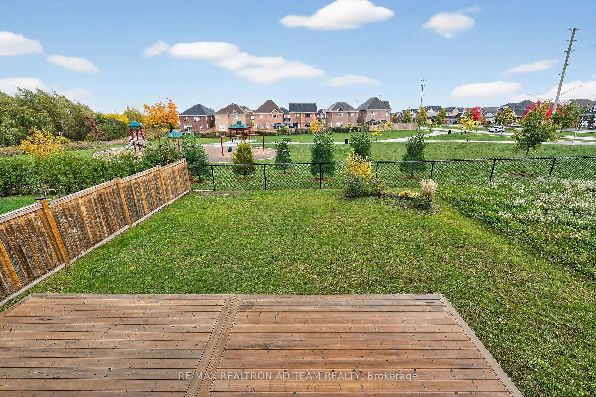 Photo 35 of 11 Kilpatrick Court, Clarington, Bowmanville — HOMEH