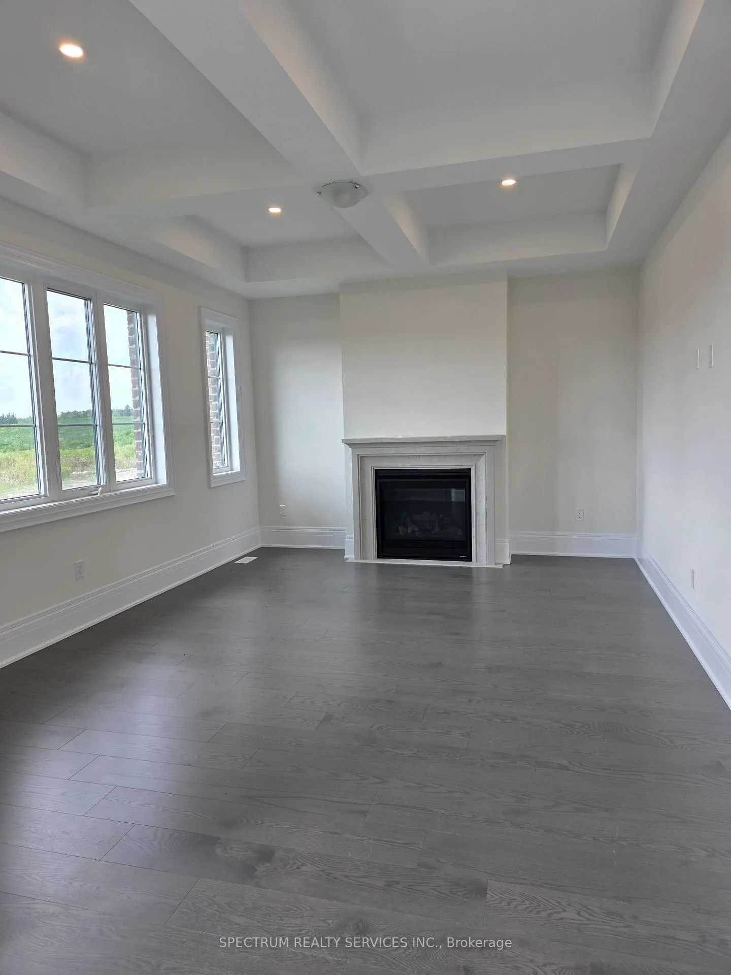 Photo 5 of 24 Seraville Street, Vaughan, Vellore Village — HOMEH