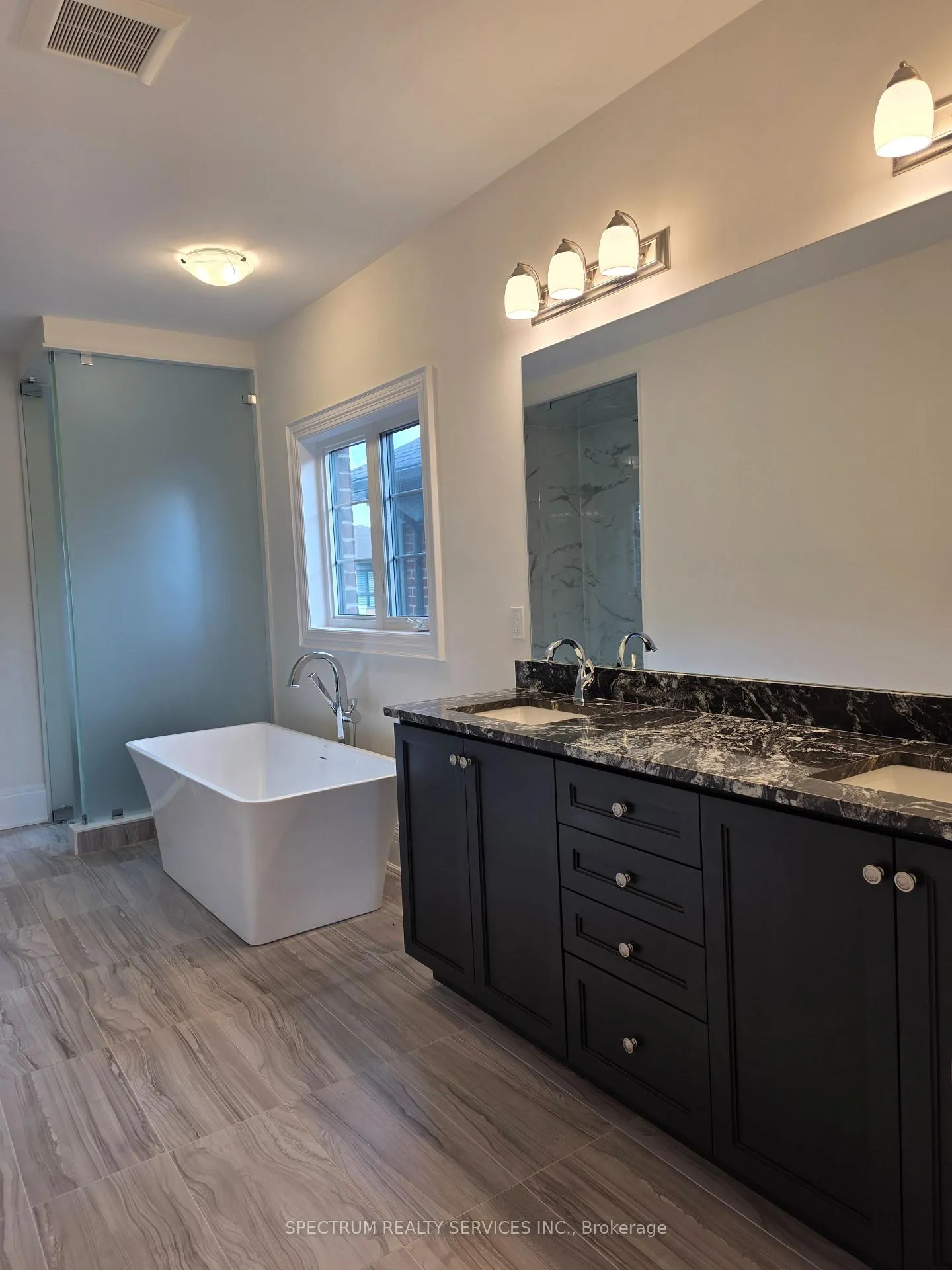 Photo 8 of 24 Seraville Street, Vaughan, Vellore Village — HOMEH