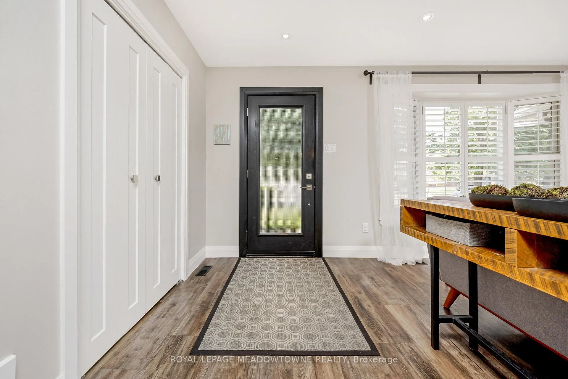 Photo 6 of 742 Willow Avenue, Milton, Dorset Park — HOMEH