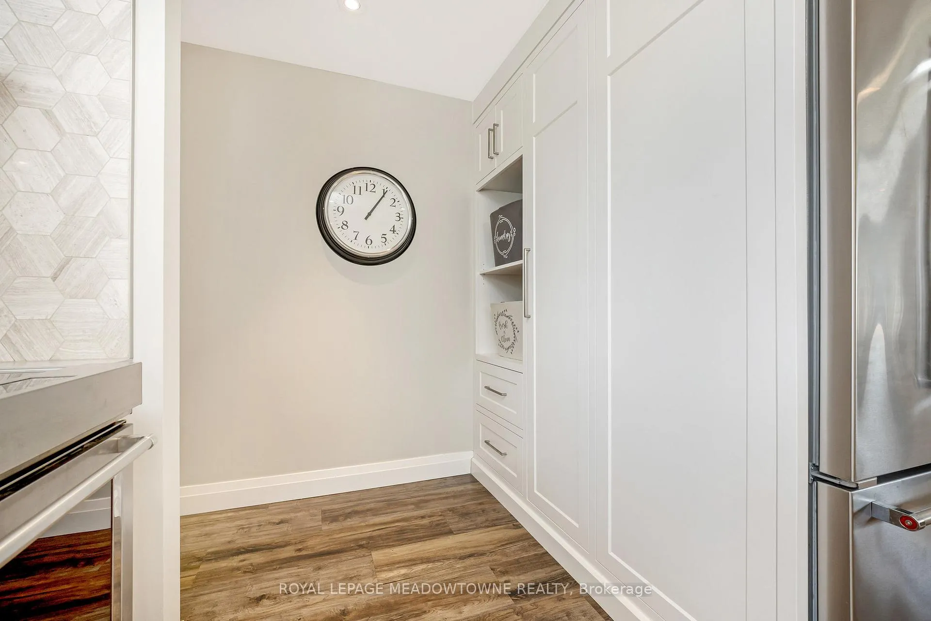 Photo 21 of 742 Willow Avenue, Milton, Dorset Park — HOMEH