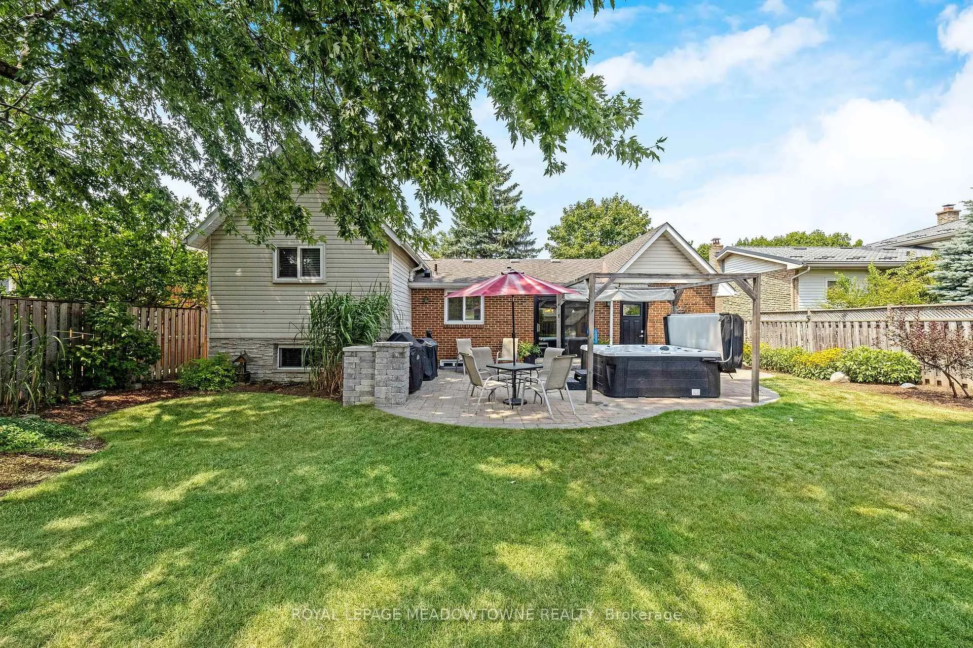 Photo 47 of 742 Willow Avenue, Milton, Dorset Park — HOMEH