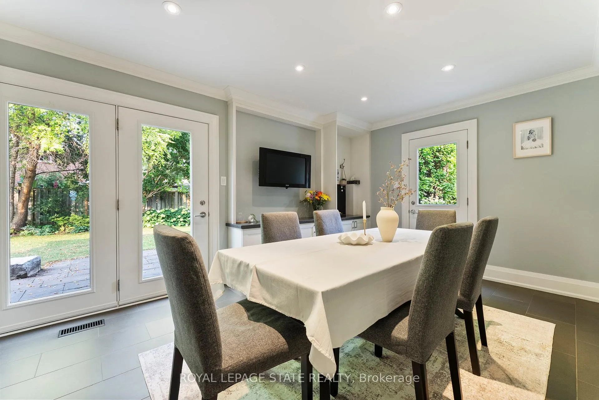 Photo 20 of 1511 Jasmine Crescent, Oakville, Falgarwood — HOMEH
