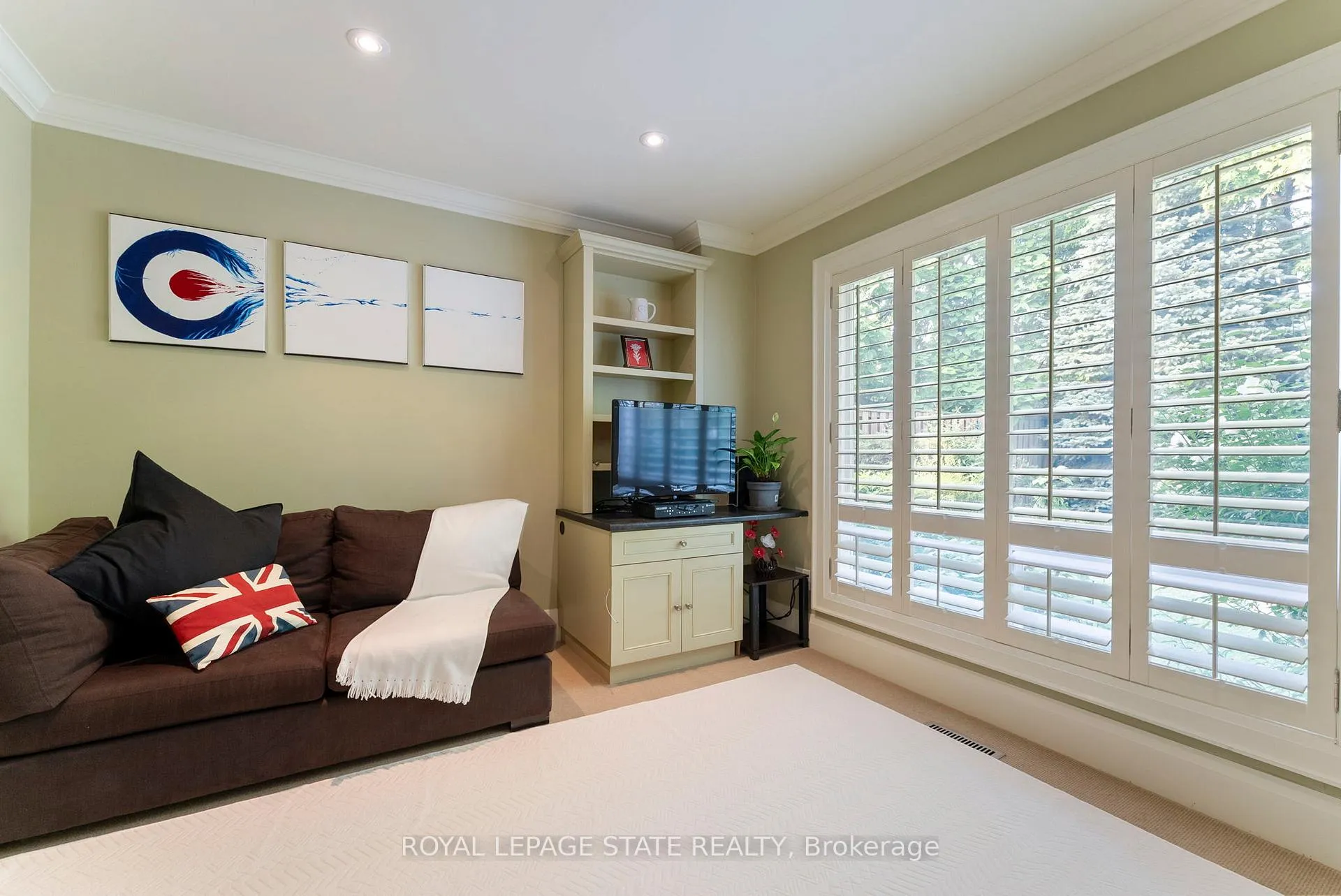 Photo 22 of 1511 Jasmine Crescent, Oakville, Falgarwood — HOMEH