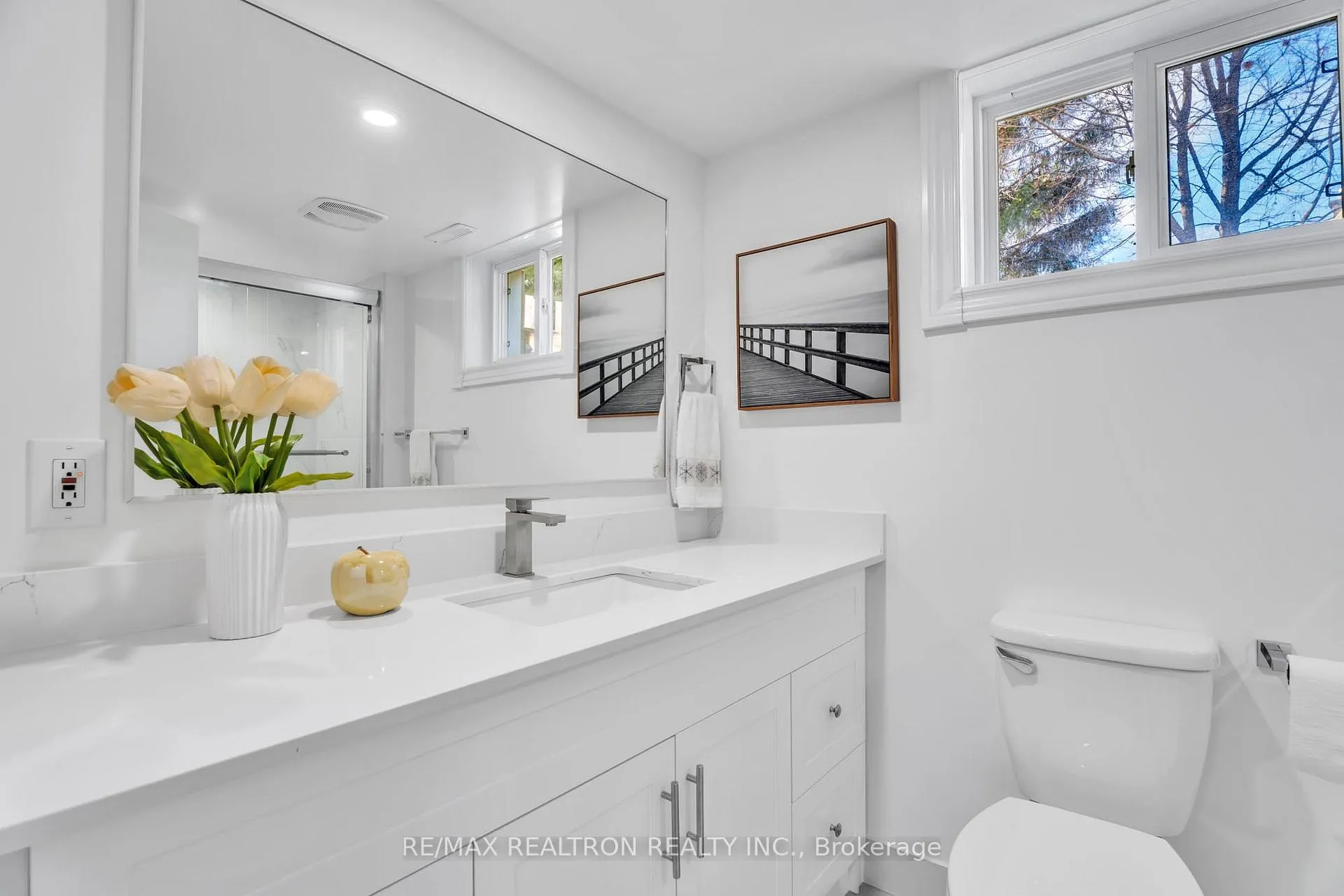 Photo 26 of 61 Bailey Crescent, Scarborough, Woburn — HOMEH